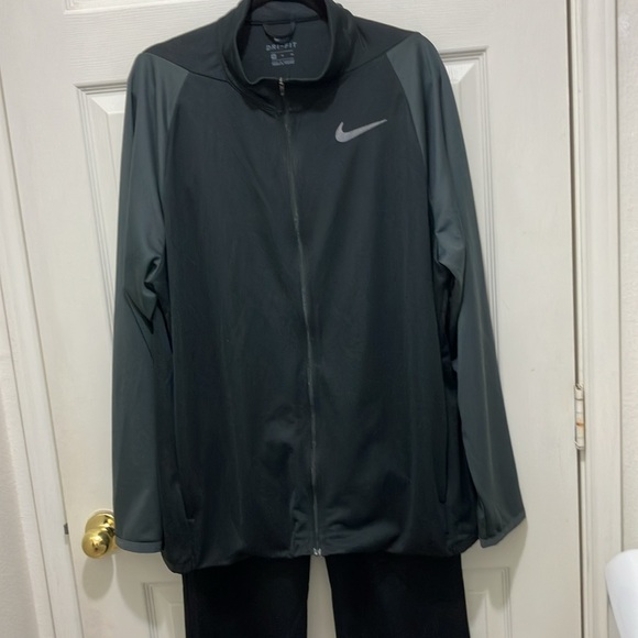 Nike Dri-Fit Track Suit Jacket Joggers Dri Fit Sweatsuit Sweatpants Warmup EUC - Picture 15 of 16